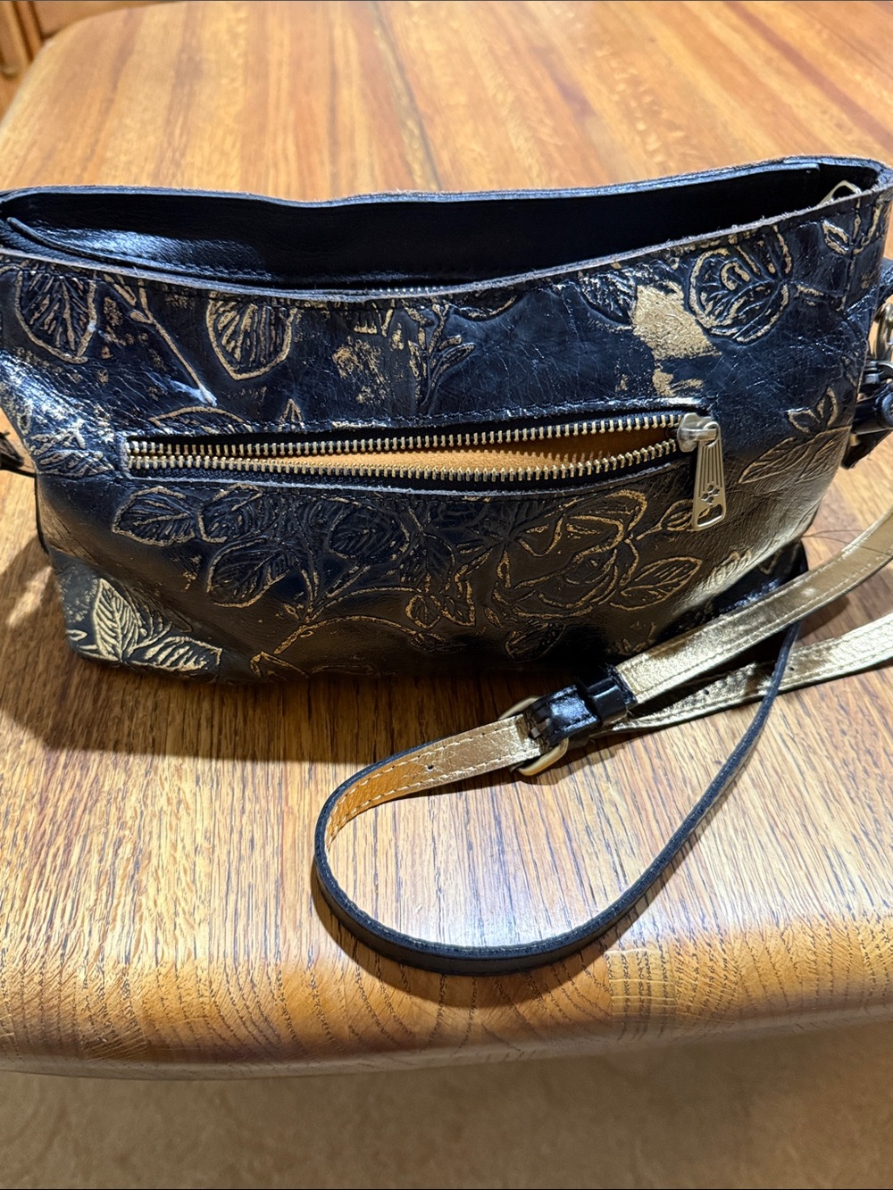 Patricia Nash Black Leather Embossed Crossbody with Gold Trim - Picture 3 of 11
